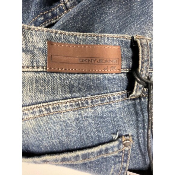 DKNY Jeans size 8 Regular Fit Mid Rise Rolled Ankle Cropped Boyfriend Denim Pant - Picture 4 of 8